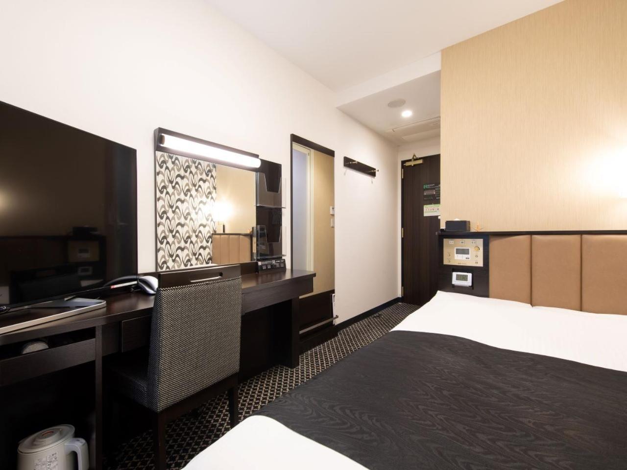 APA Hotel TKP Tokyo Nishi-Kasai Eksteriør billede